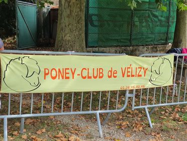 Balade baptême poney - Poney-Club Vélizy